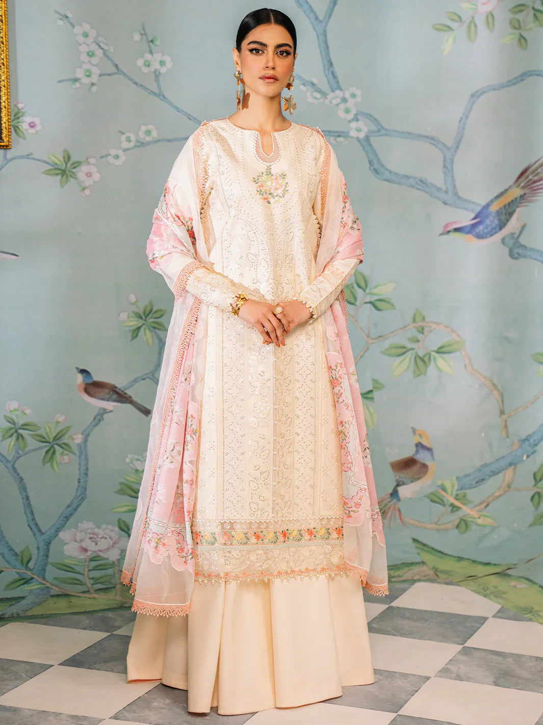 Bin Ilyas | La Hira Spring Summer 24 | 205A