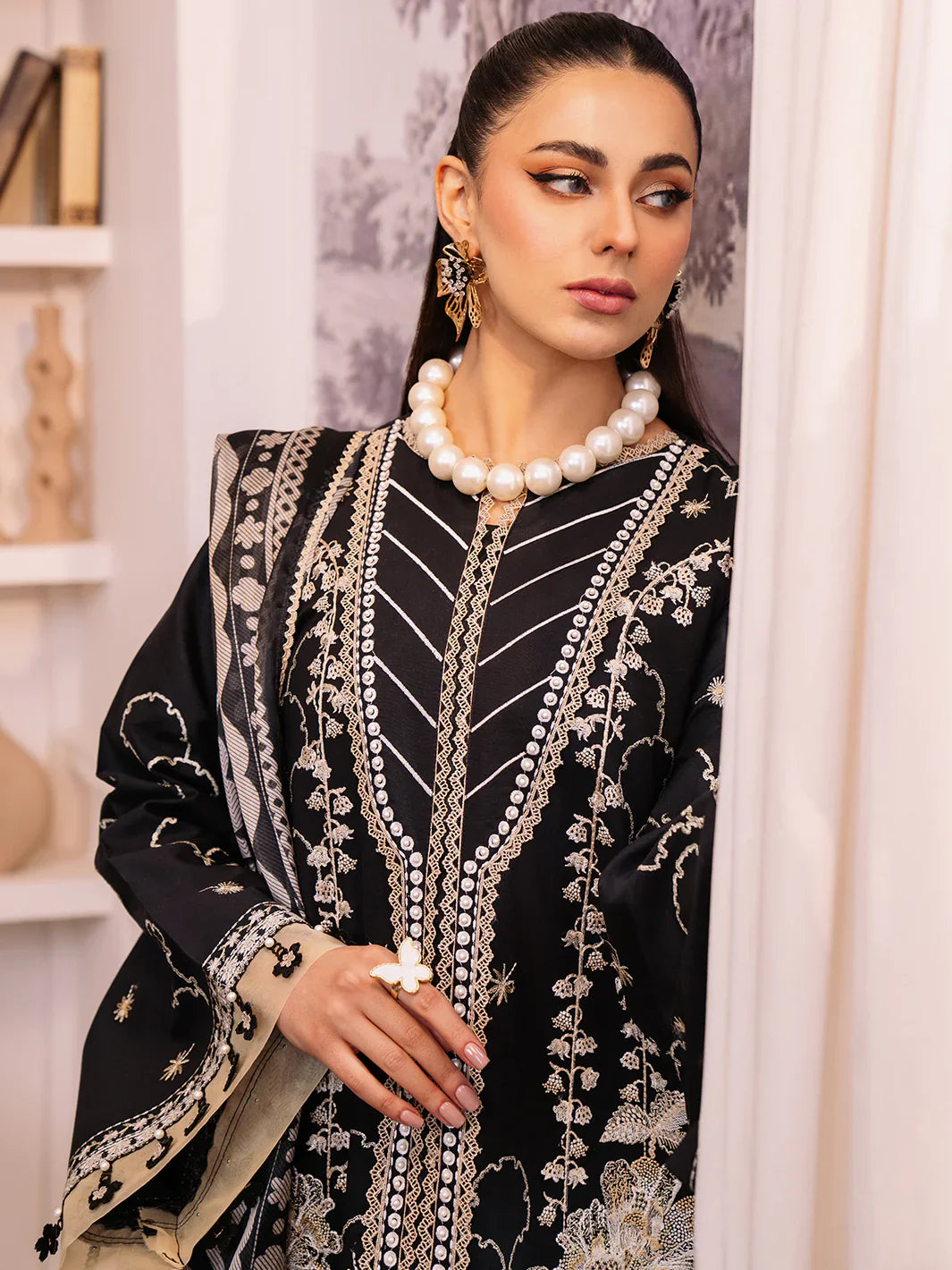Bin Ilyas | La Hira Spring Summer 24 | 207-B