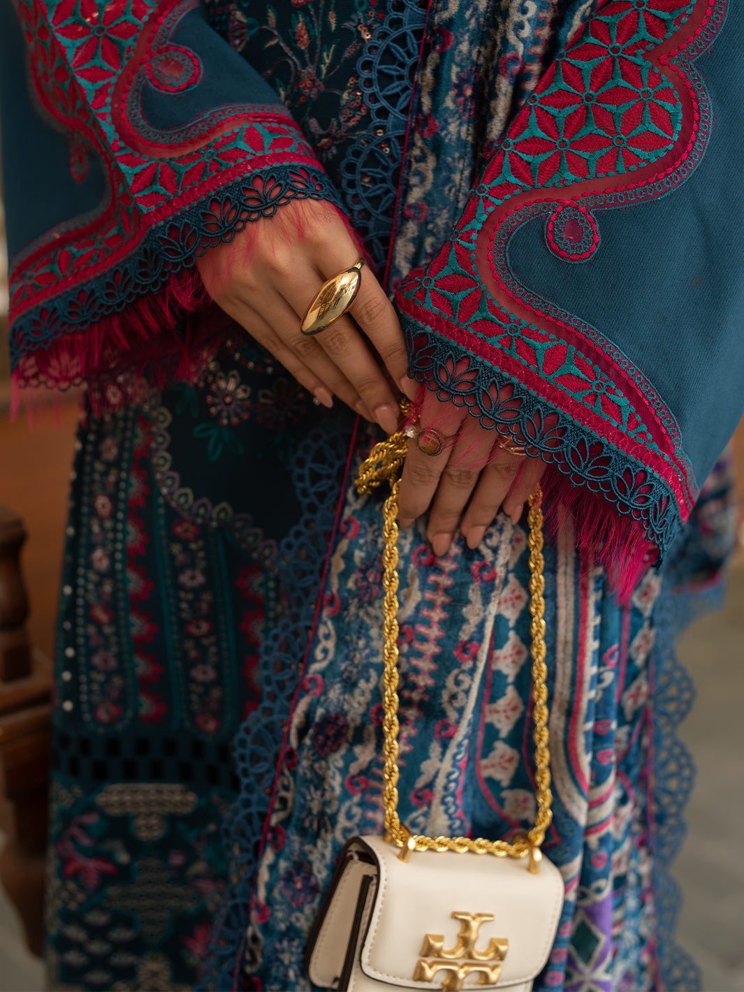 Bin Ilyas | Olivia Embroidered Winter 24 | 521 - B