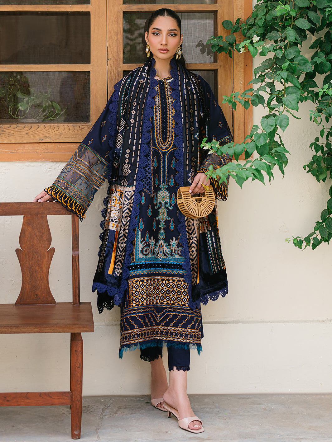 Bin Ilyas | Olivia Embroidered Winter 24 | 522 - A