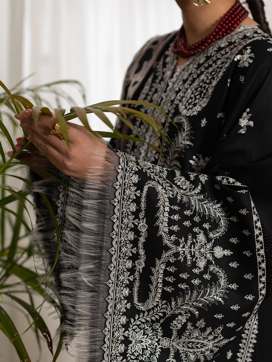Bin Ilyas | Olivia Embroidered Winter 24 | 523 - B