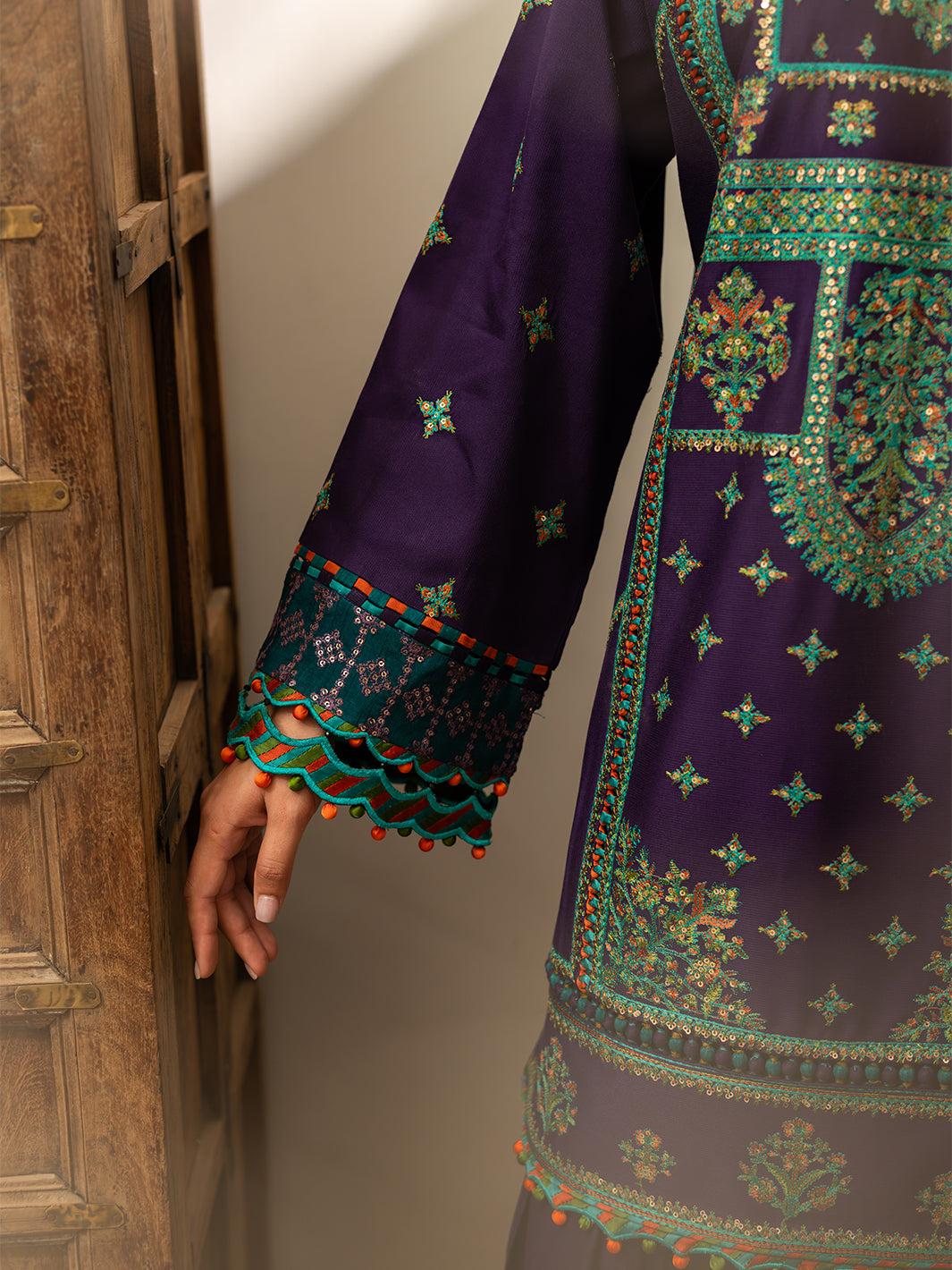 Bin Ilyas | Olivia Embroidered Winter 24 |  524 - B