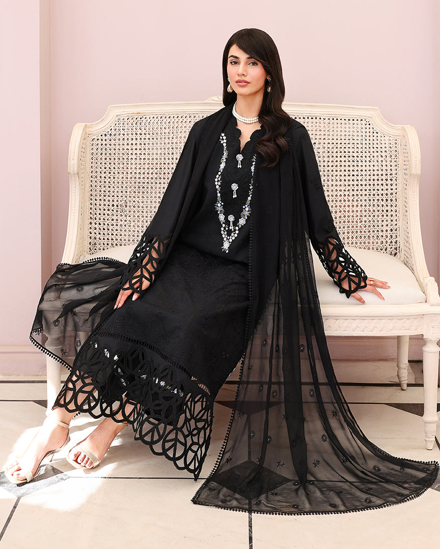 Roheenaz | Veil of Summer Chikankari | Black Lace
