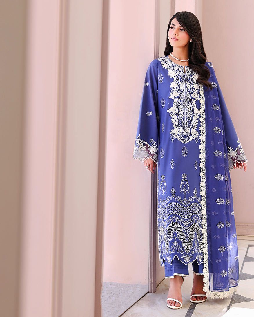 Roheenaz | Veil of Summer Chikankari | Blanc Mirage