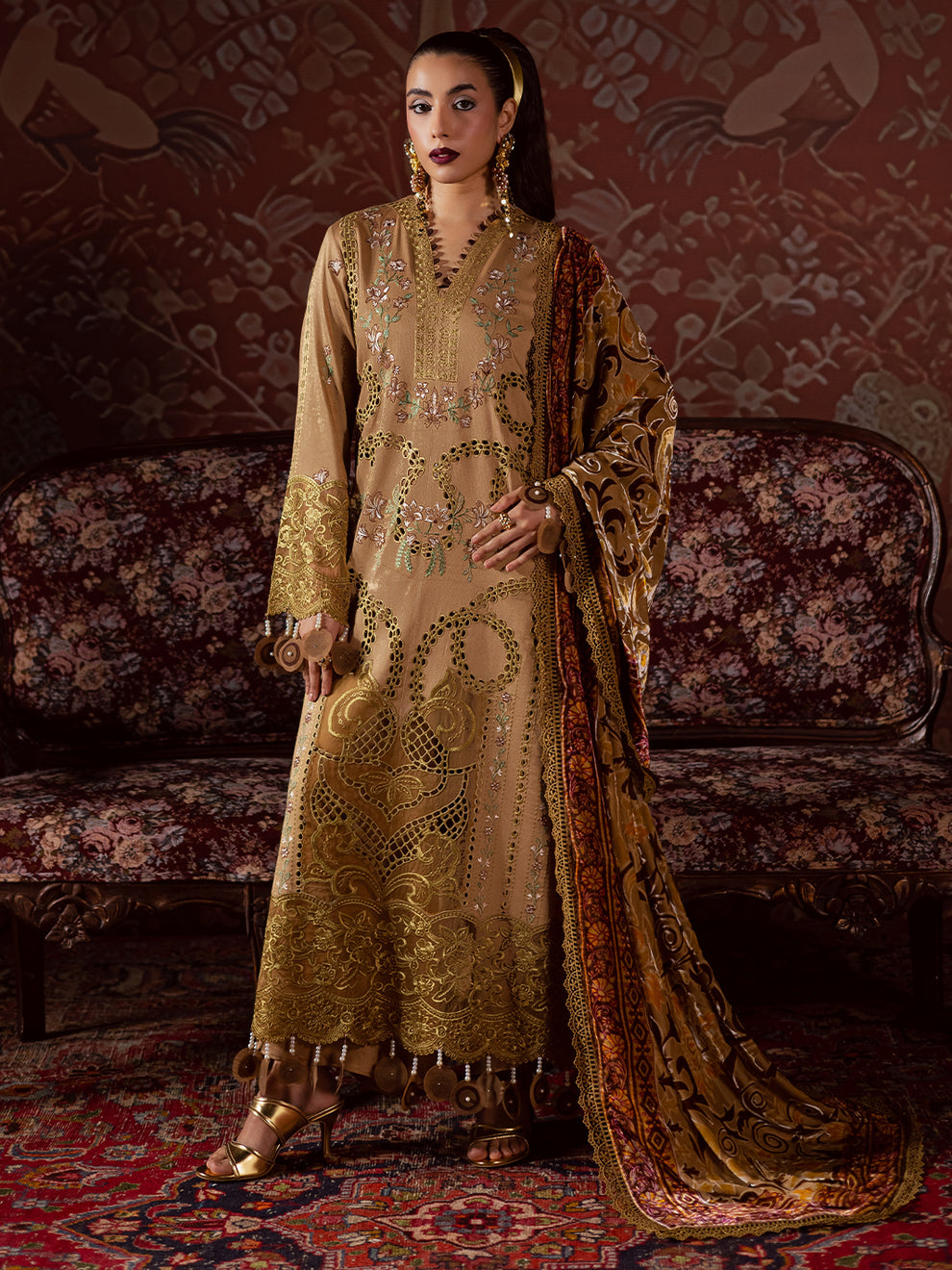Mahnur | Amelia Luxury Winter 25 | CK-006 Kotrai