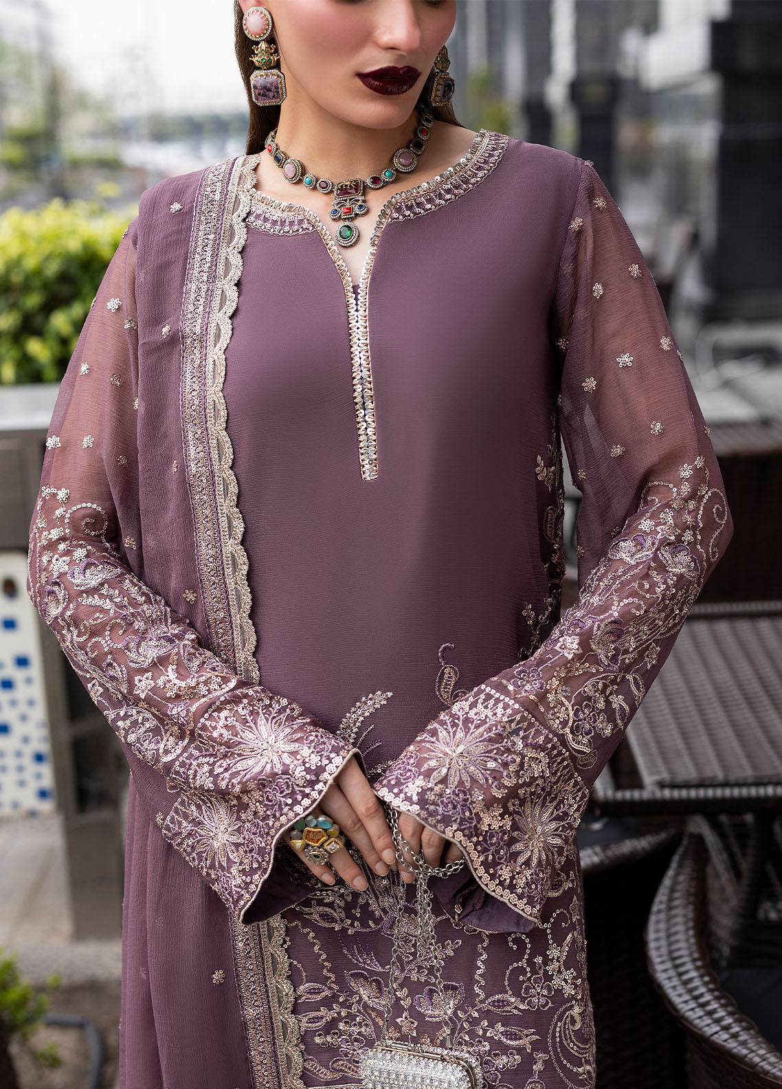 Sahane | At First Glance |  CT 25005 Roseate