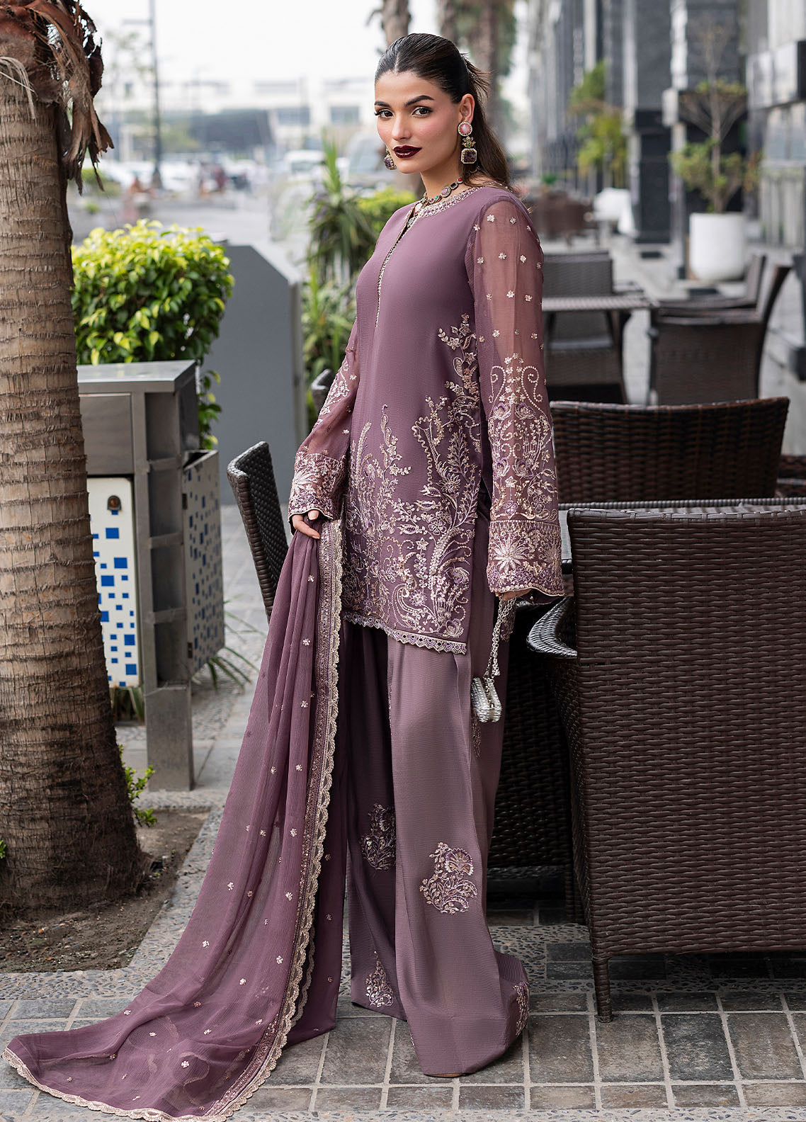 Sahane | At First Glance |  CT 25005 Roseate