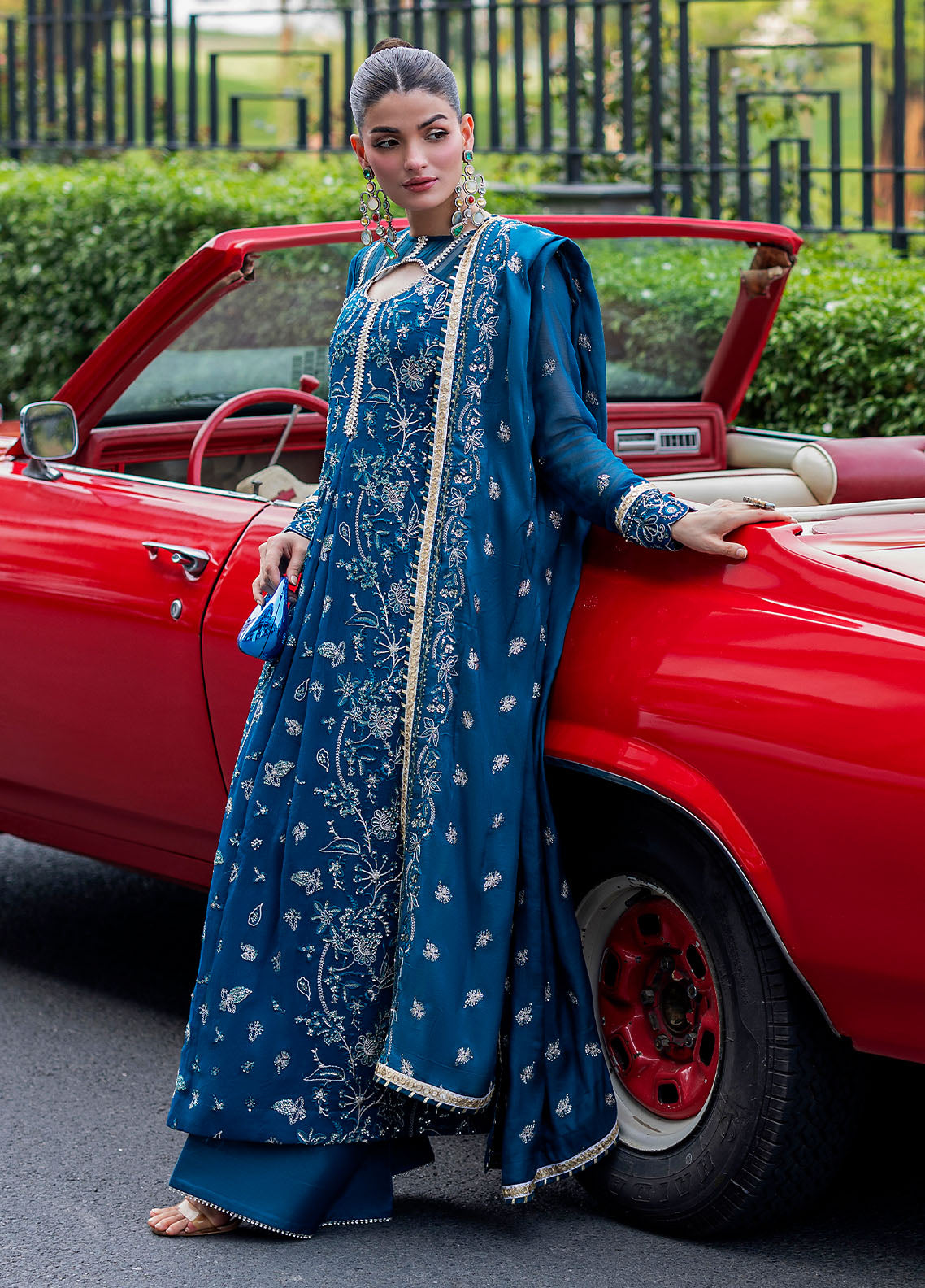 Sahane | At First Glance |  CT 25008 Breeze