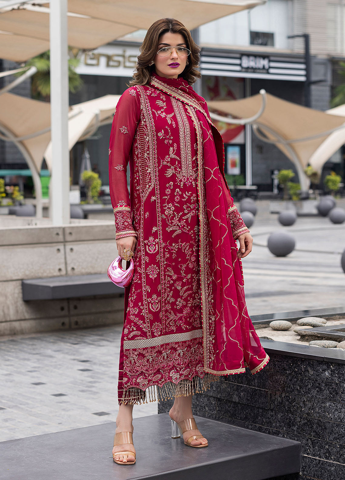 Sahane | At First Glance | CT 25003 Dousee