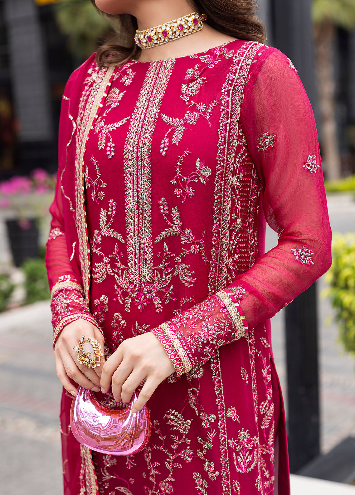 Sahane | At First Glance | CT 25003 Dousee