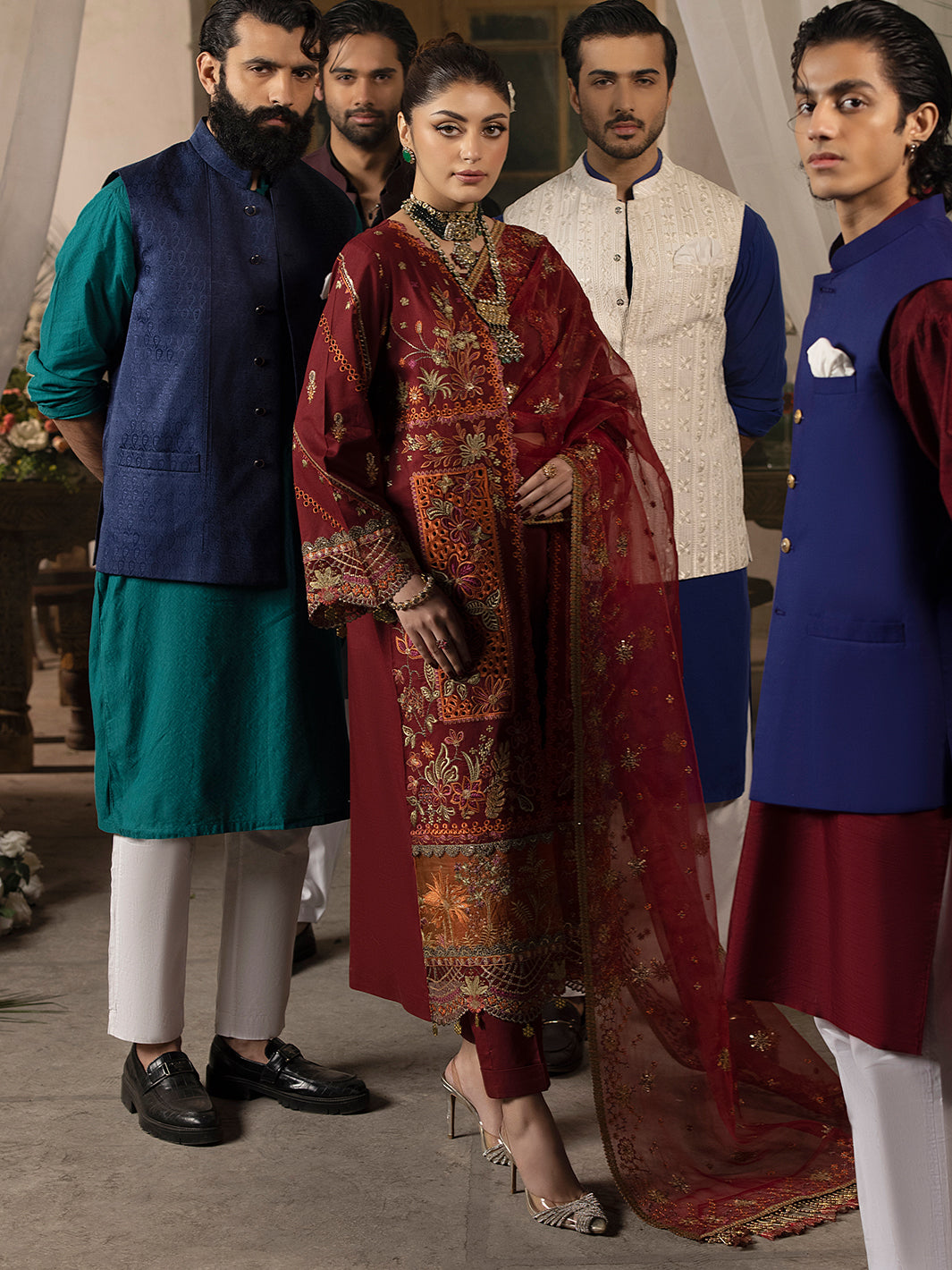 Mahnur | Mahrukh Luxury Lawn 24 | CARNATION