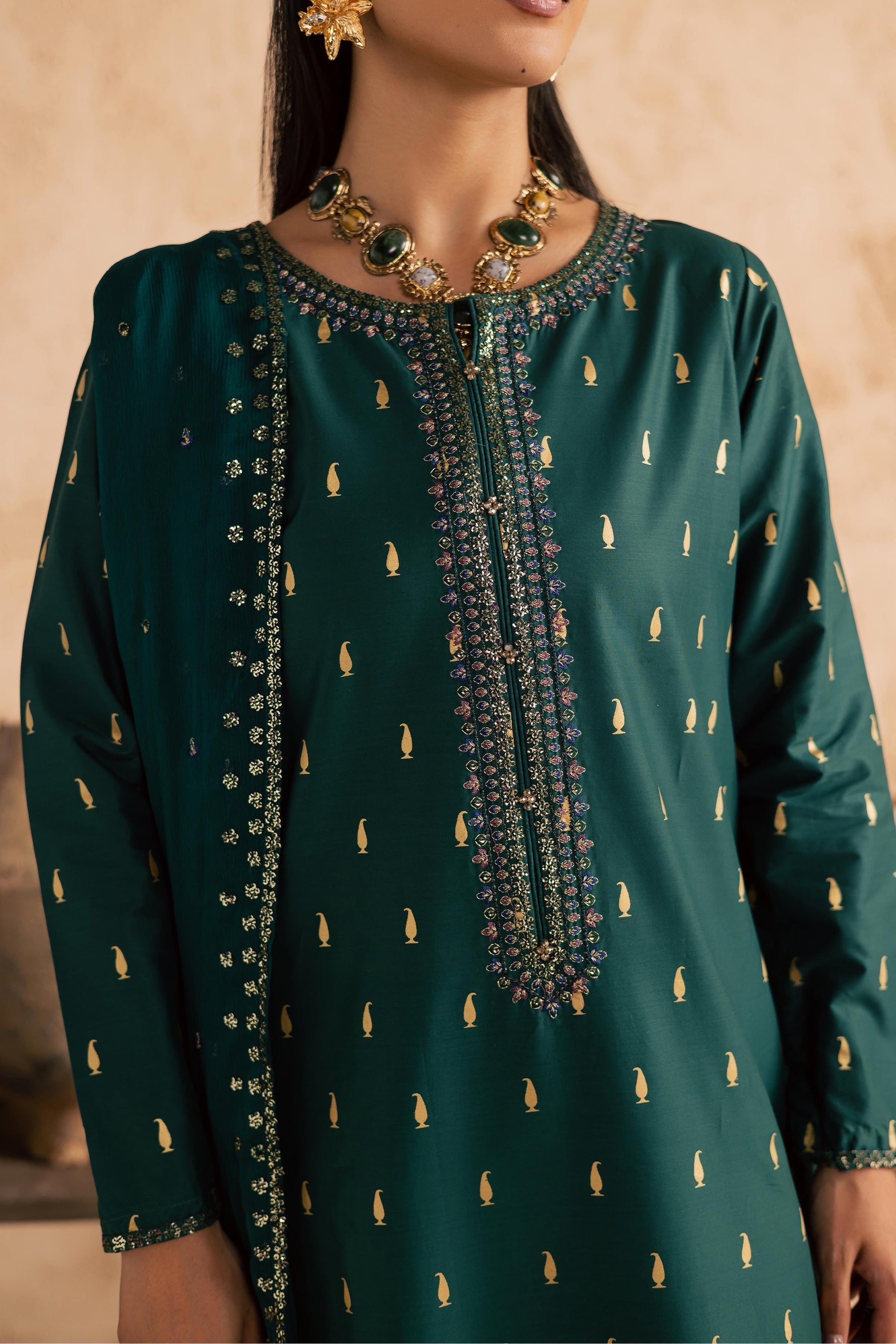 Batik | Festive Eid 26 | Caspien