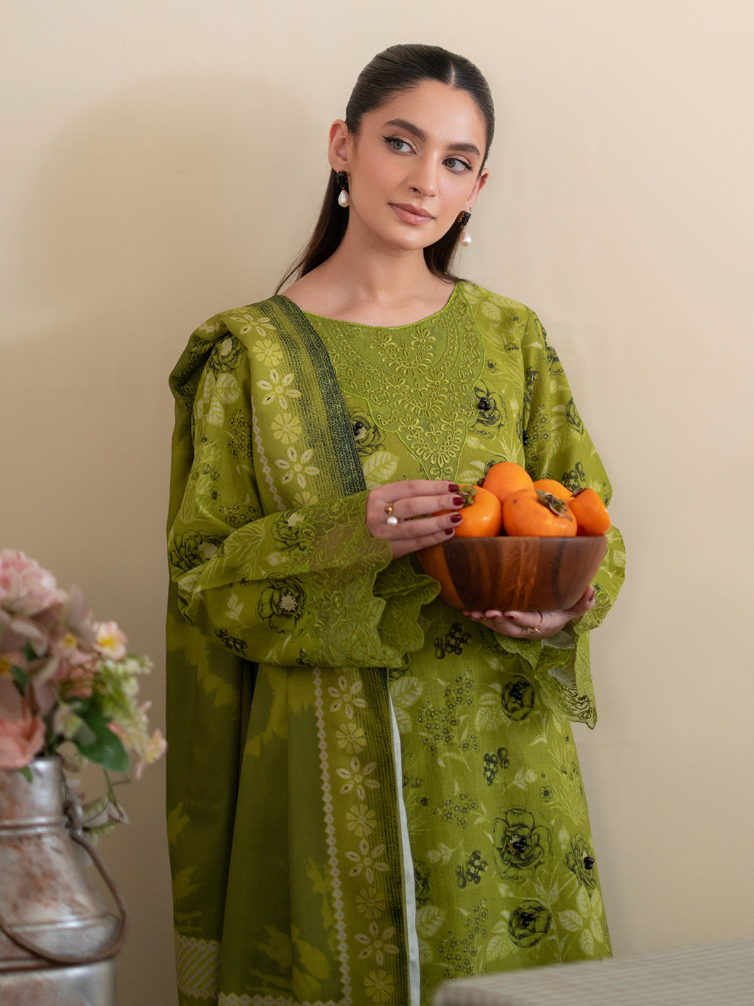 Mahnur | Leila Winter 24 | Cedar