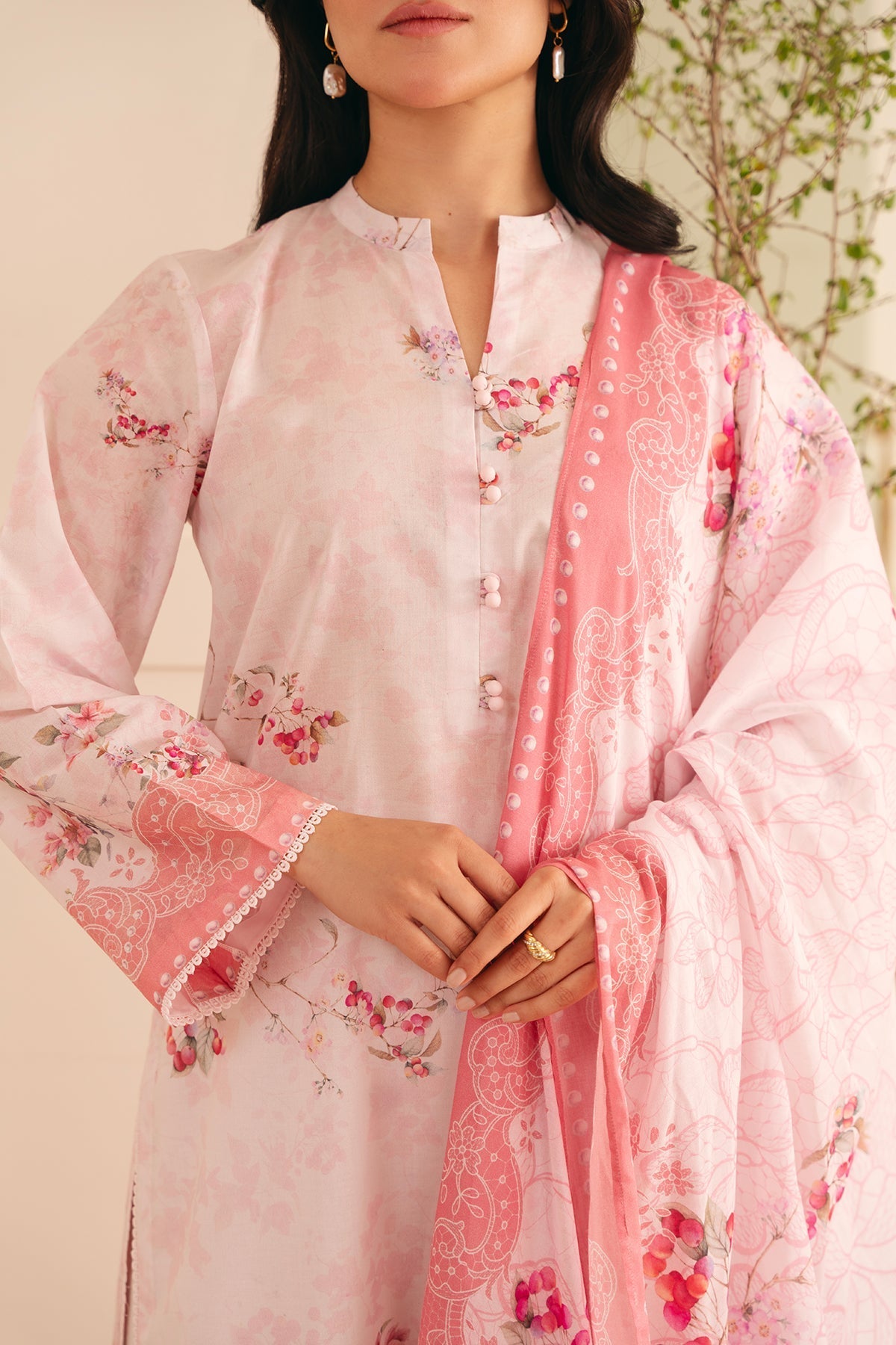 Sahar | Selene 25 | Sakura Dream