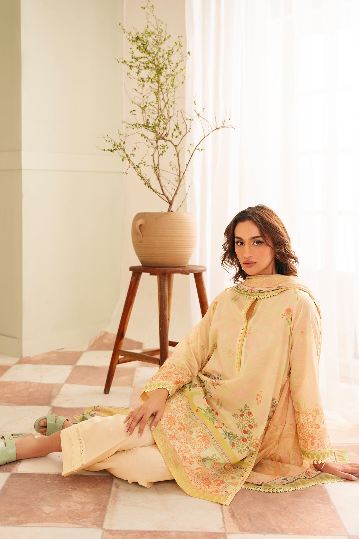 Sahar | Selene 25 | Mughal Bliss
