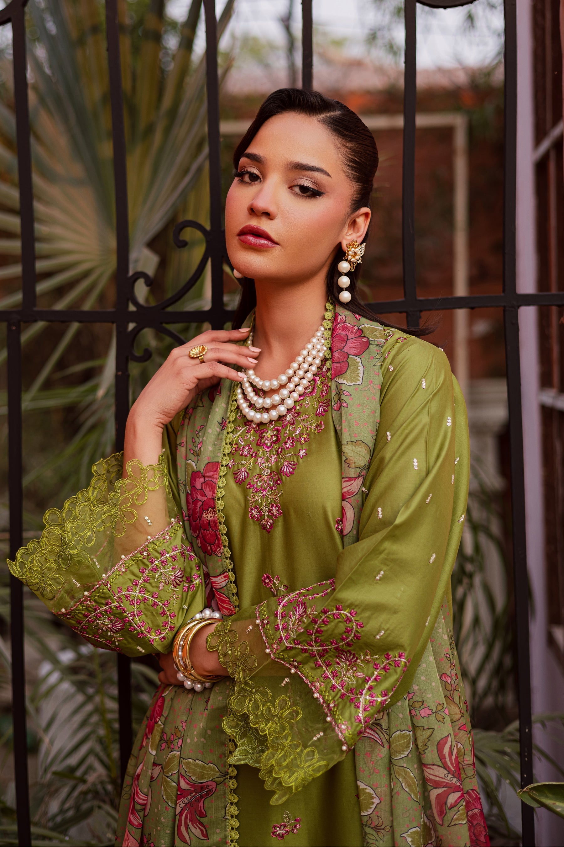 Batik | Festive Eid 26 | Cray
