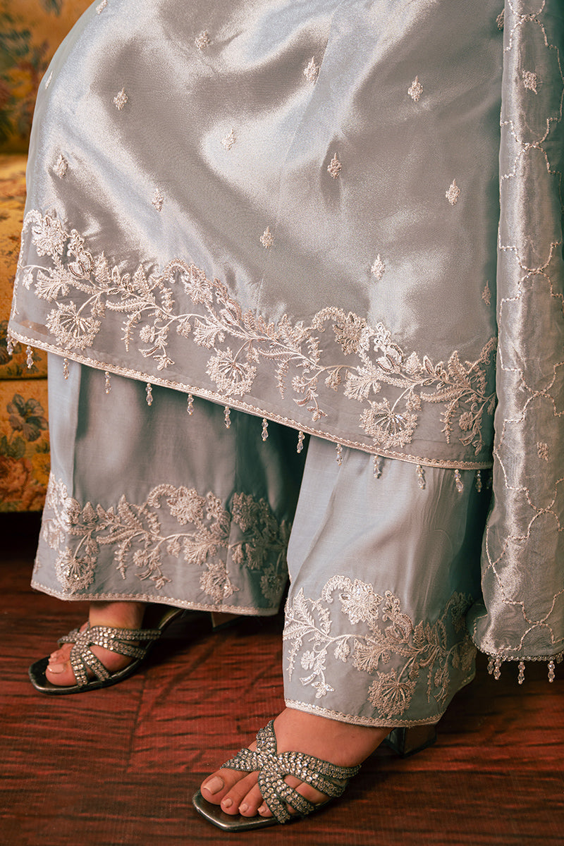 Cross Stitch | Luxe Atelier 24 | HAZY BLUE