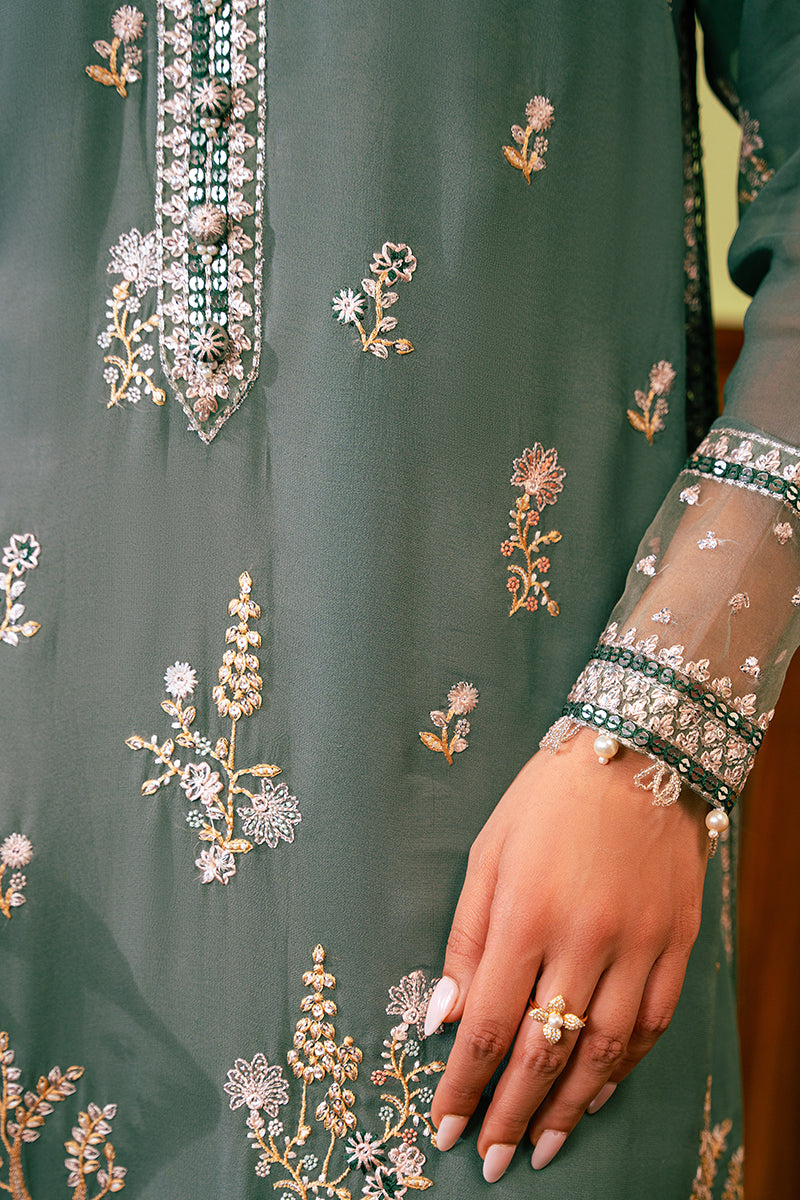 Cross Stitch | Luxe Atelier 24 | FERN GREEN