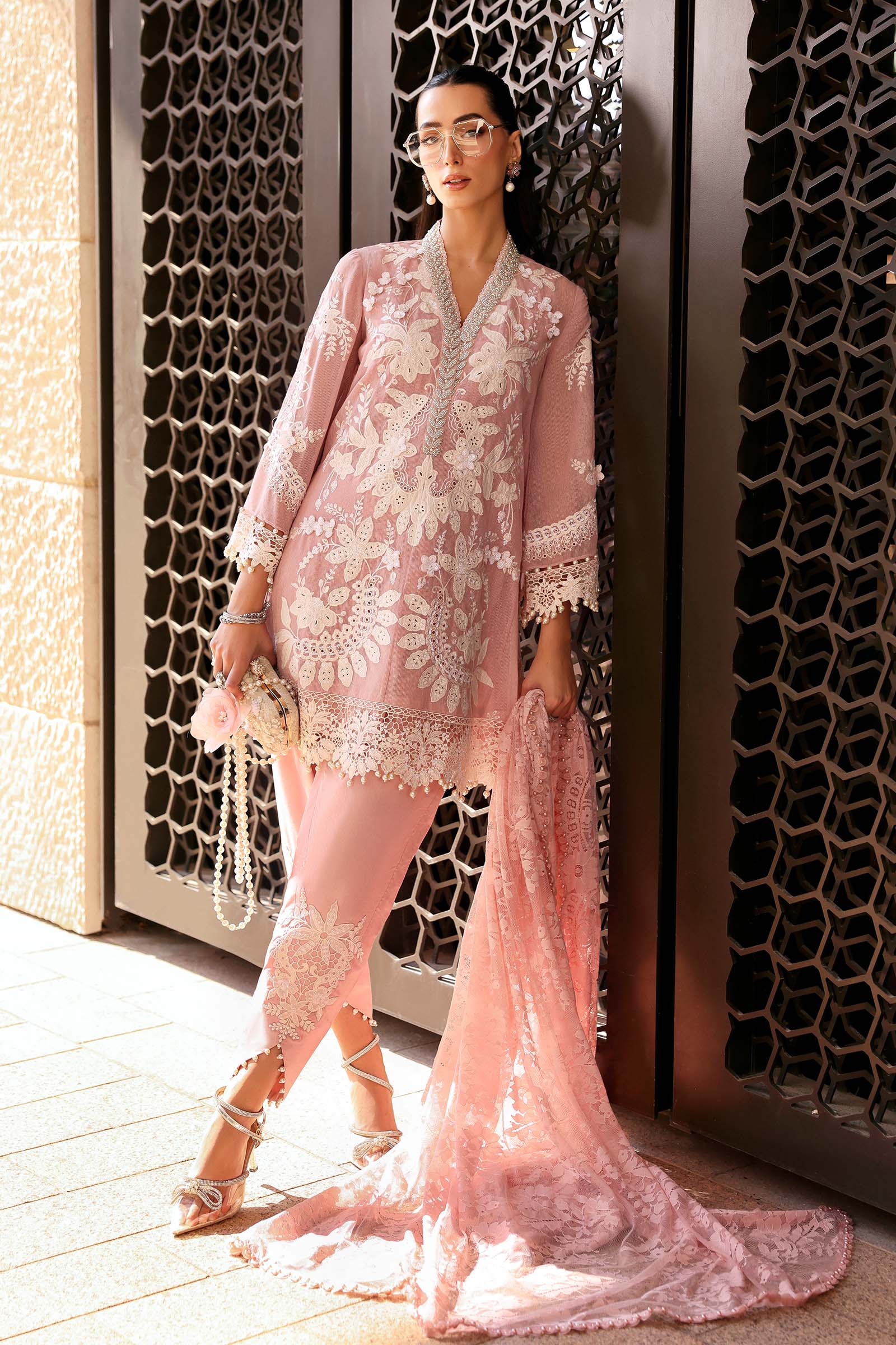 Maria B | Lawn 26 | D-2603-A