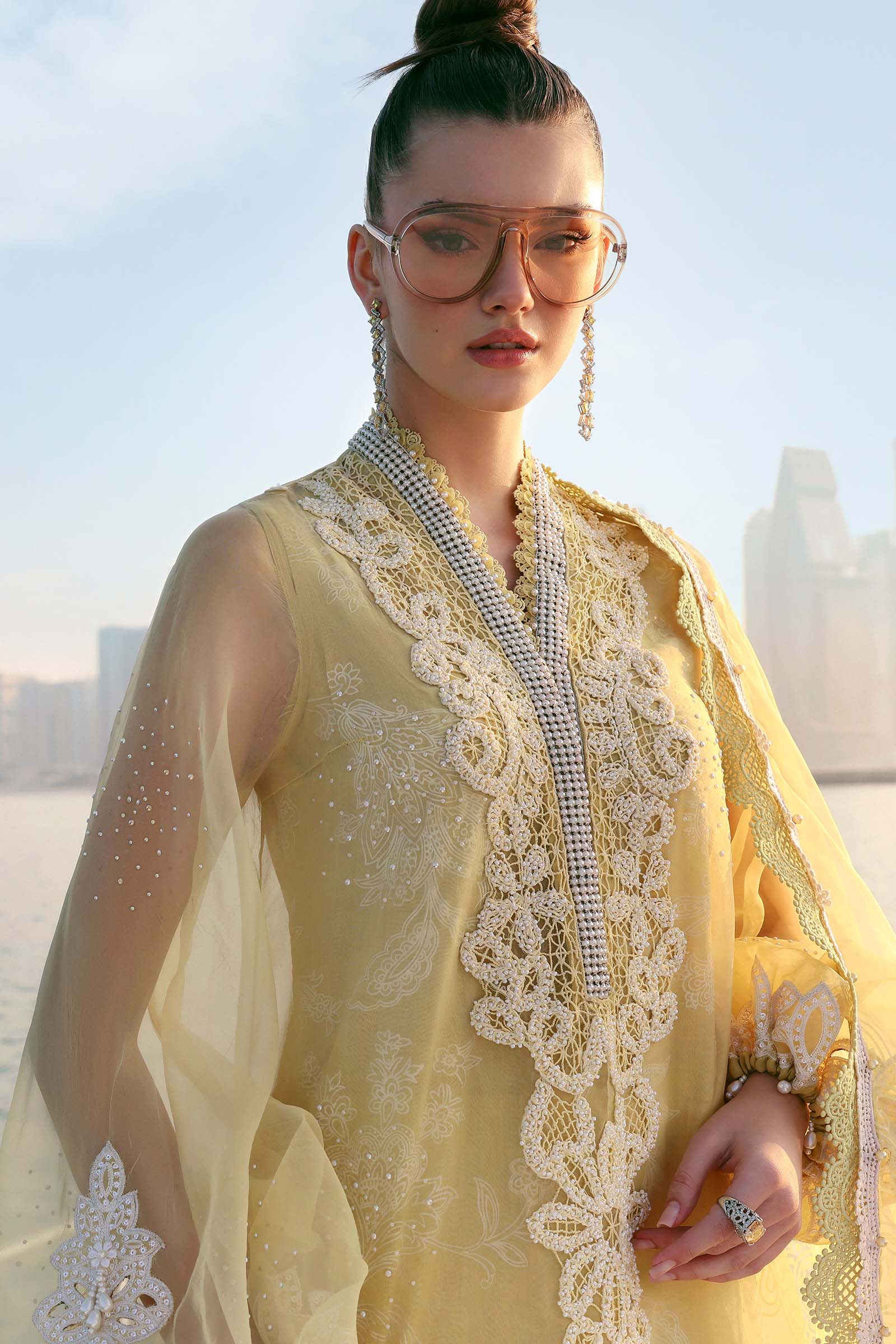 Maria B | Lawn 26 | D-2604-A