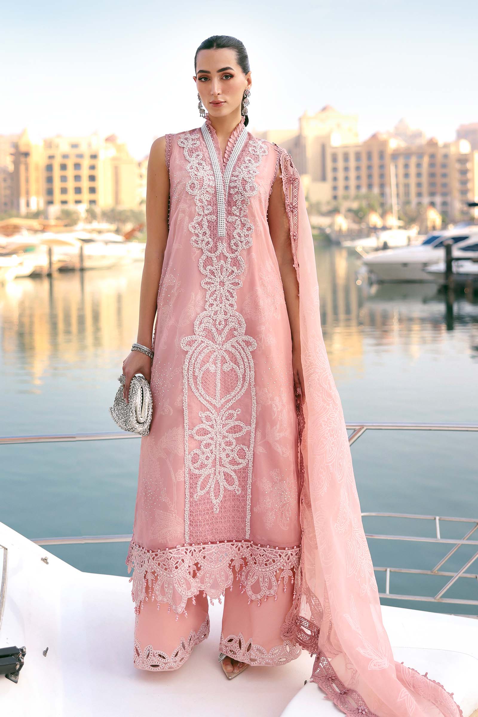 Maria B | Lawn 26 | D-2604-B