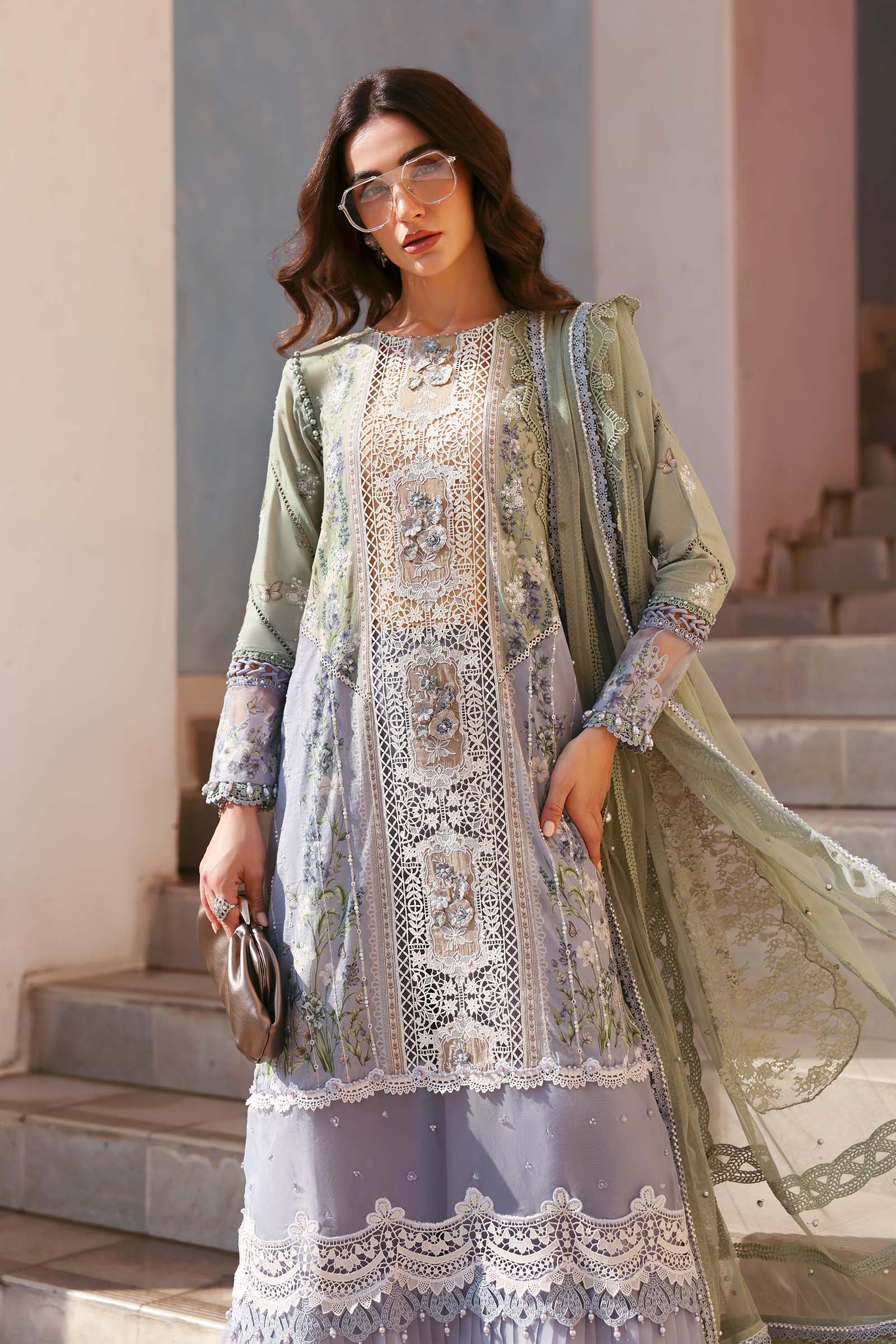 Maria B | Lawn 26 | D-2606-B