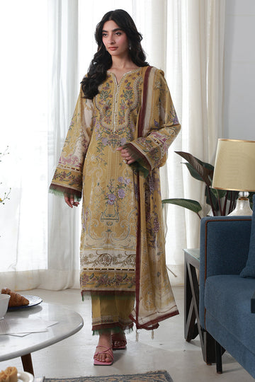 Gulaal | Delia Lawn | Esme
