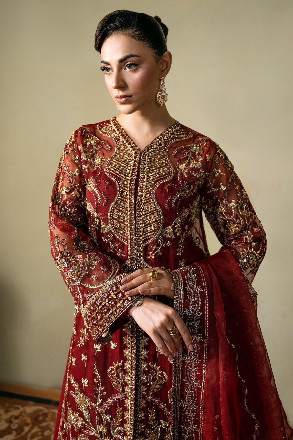 Mina Kashif | Kahani Formals | Serika