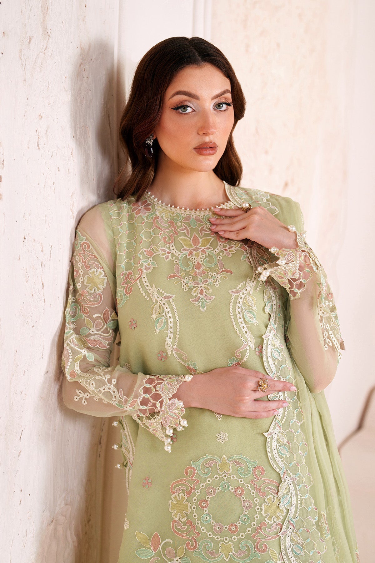 Alizeh | Threads Eid Festive Edit 26 |AF-BDHG-5042-Anya