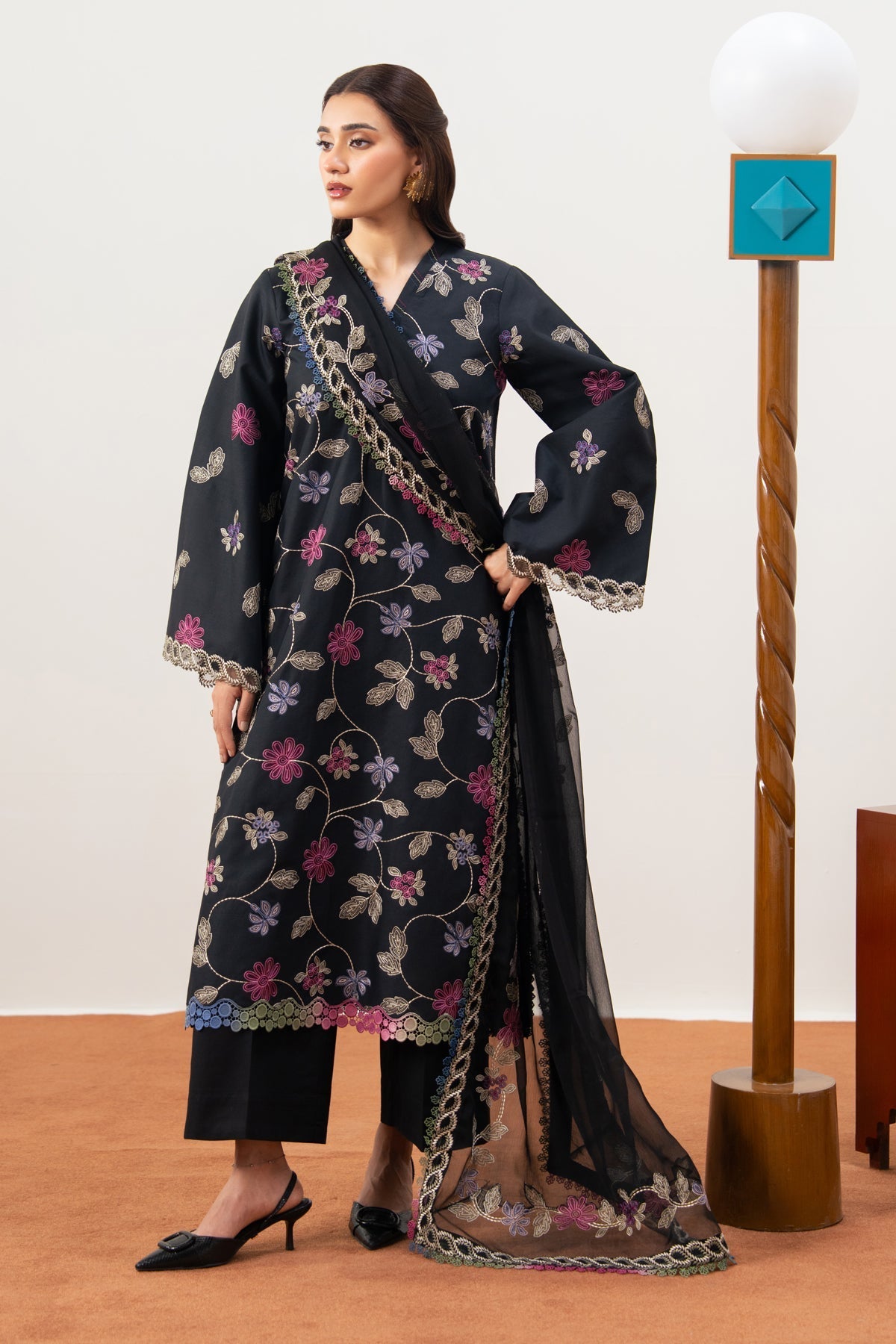 Xenia Formals | Namah Lawn 26 | REVER BLOOM
