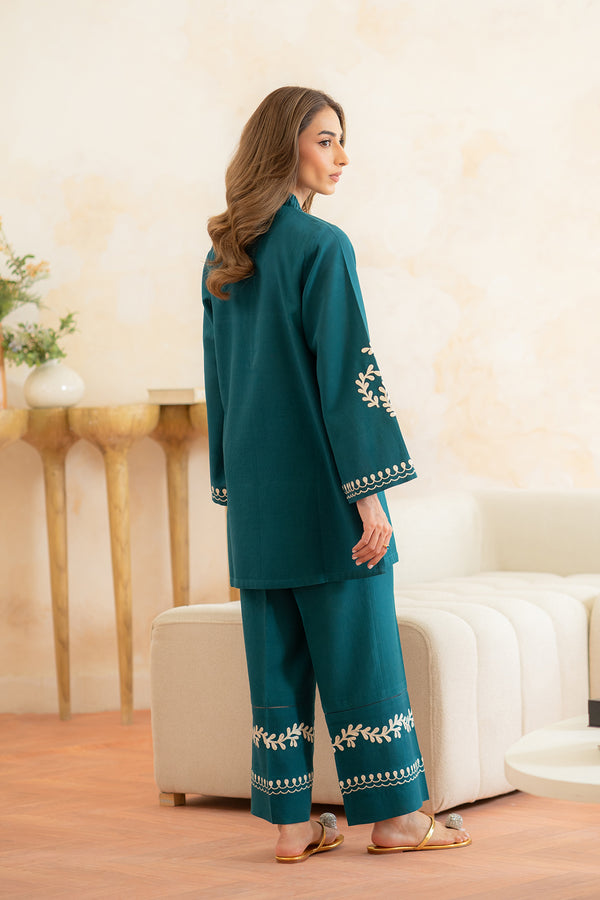 Sahar | Pret Essentials Winter 25 | Emerald Tide