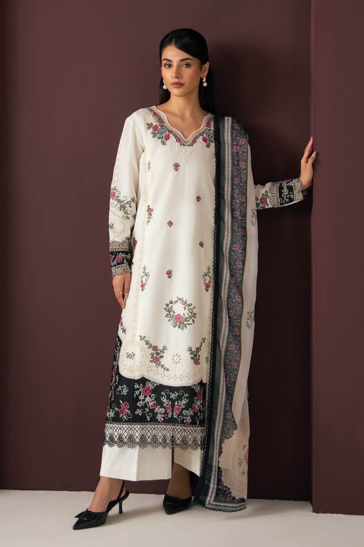 Xenia Formals | Namah Lawn 26 | ECLIPSE