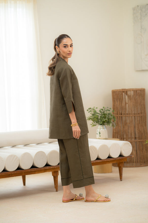 Sahar | Pre Essential Emb Edit | Olive Dusk