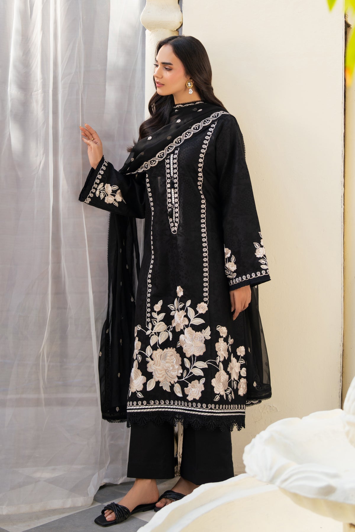 Xenia Formals | The Eid Edit | AMARIS