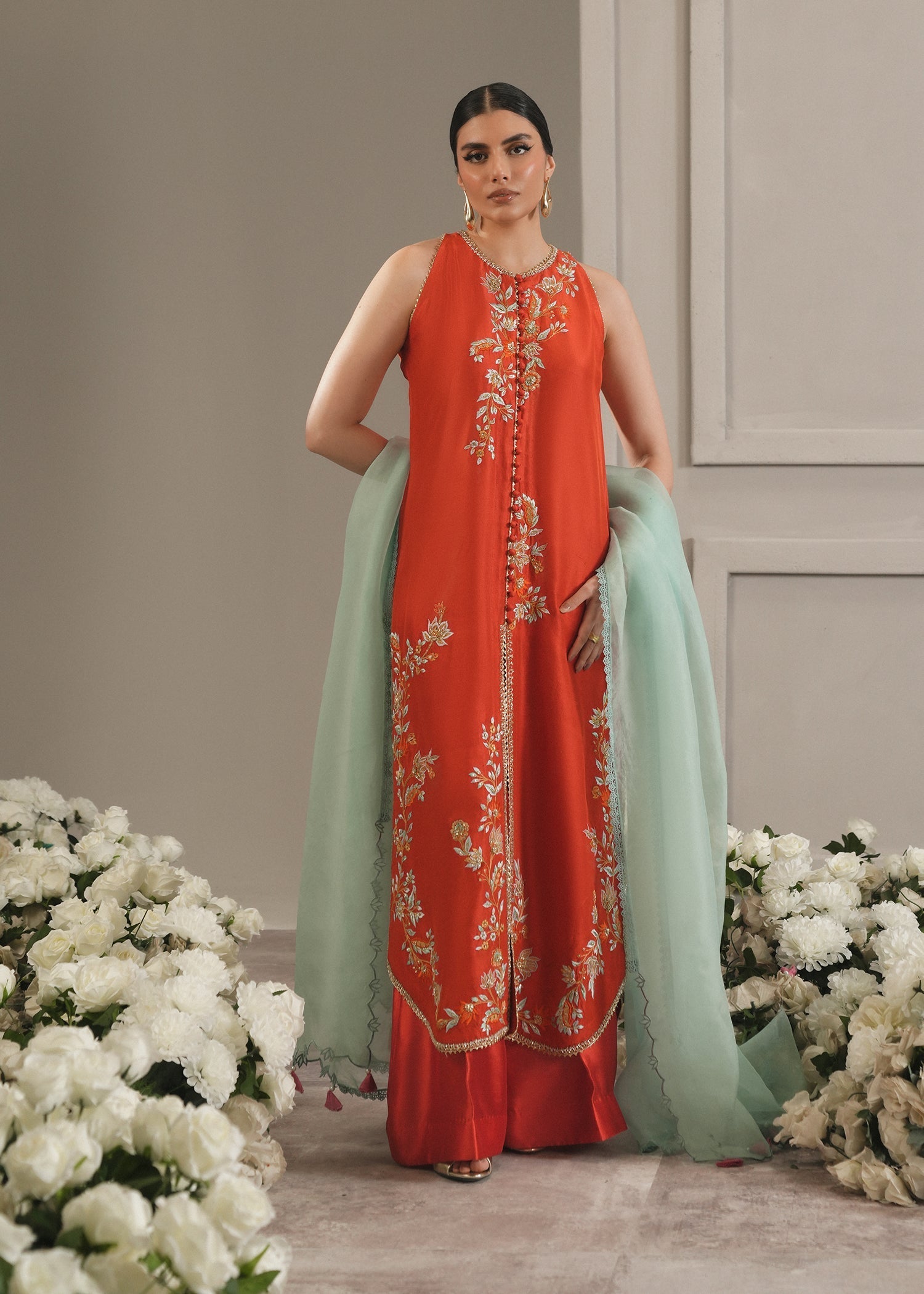 Umsha | The Luxe Chapter | Scarlett Flame