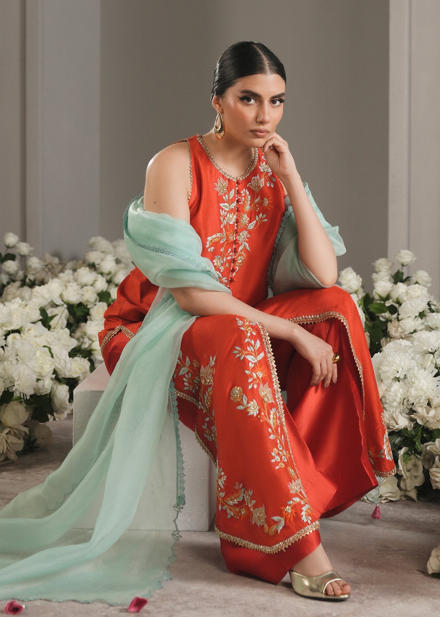 Umsha | The Luxe Chapter | Scarlett Flame