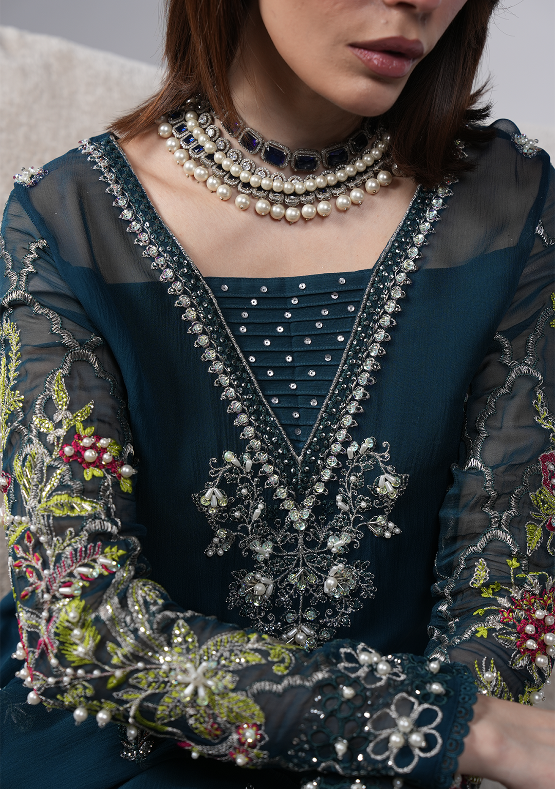Amave | Oro Luxury Wear | AM-15
