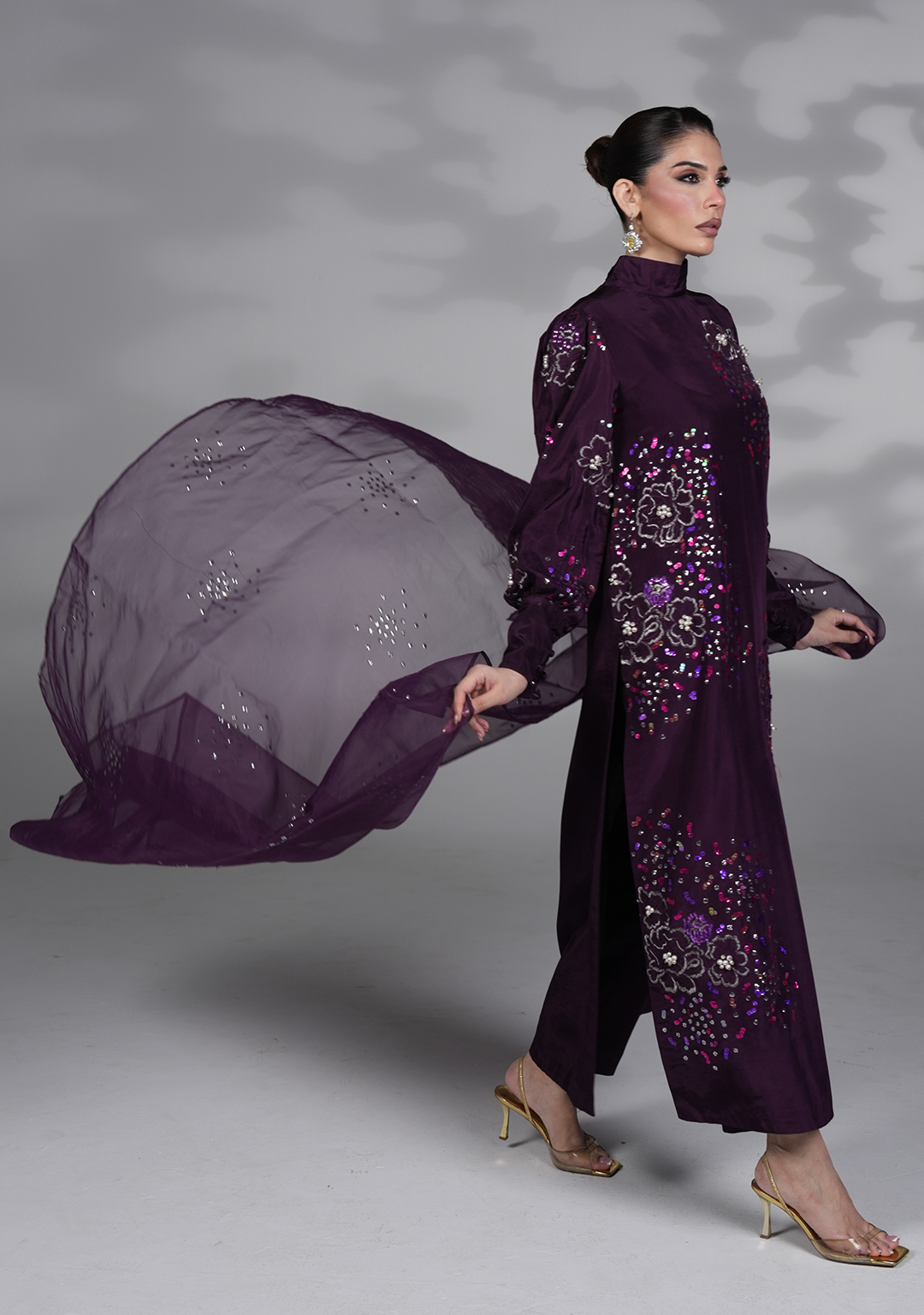 Amave | Oro Luxury Wear | AM-17