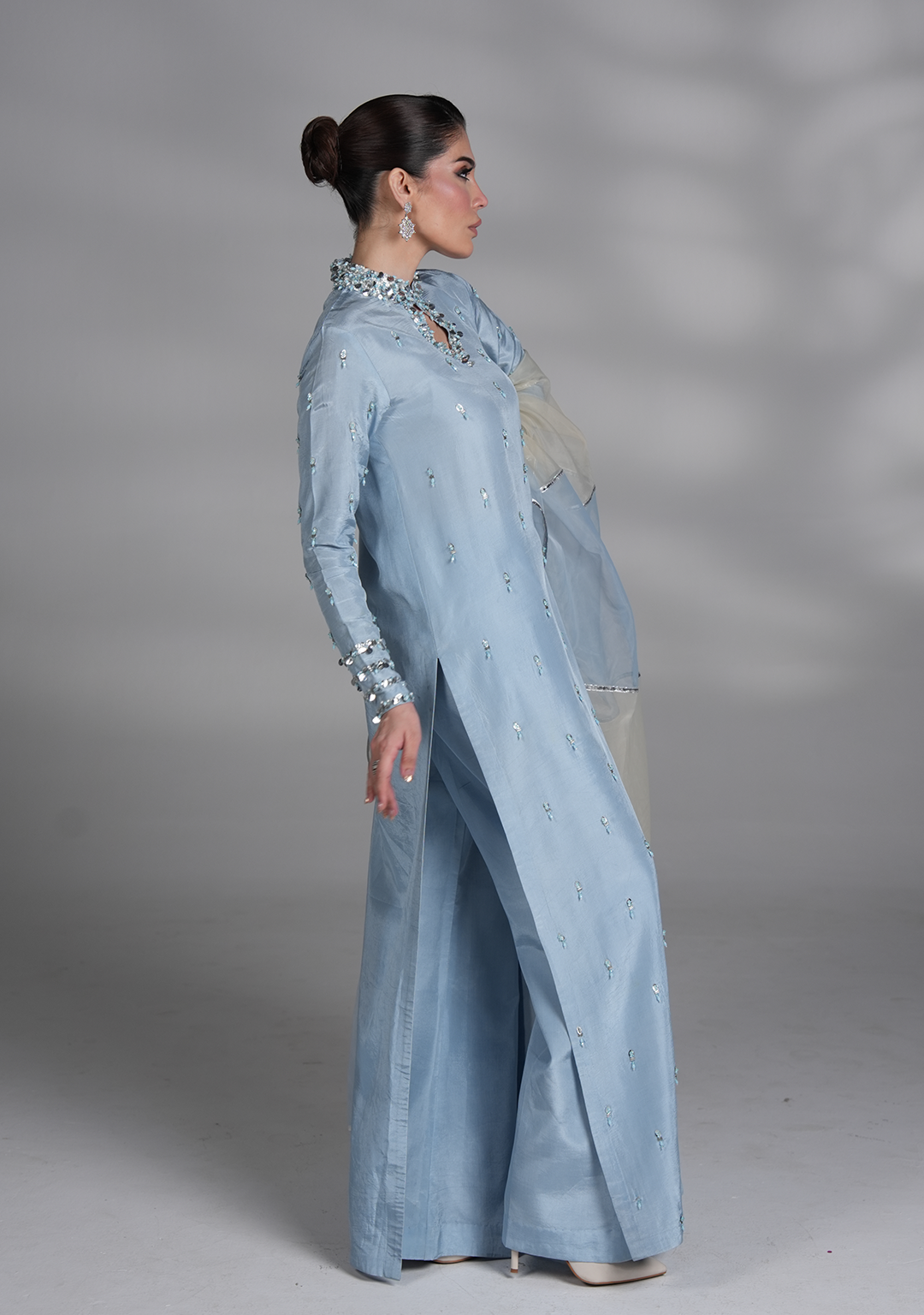 Amave | Oro Luxury Wear | AM-14