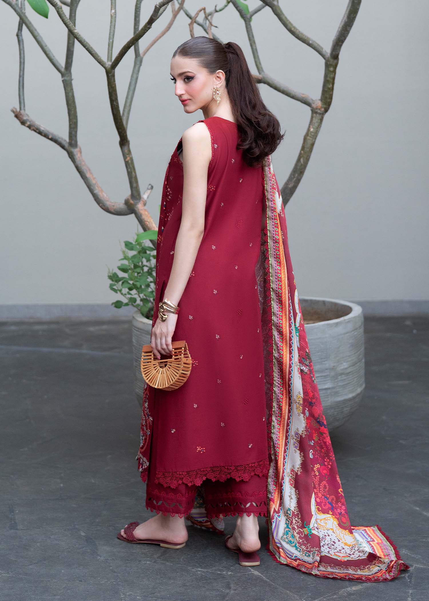 Kanwal Malik | Mira Summer Lawn 26 | Ayana