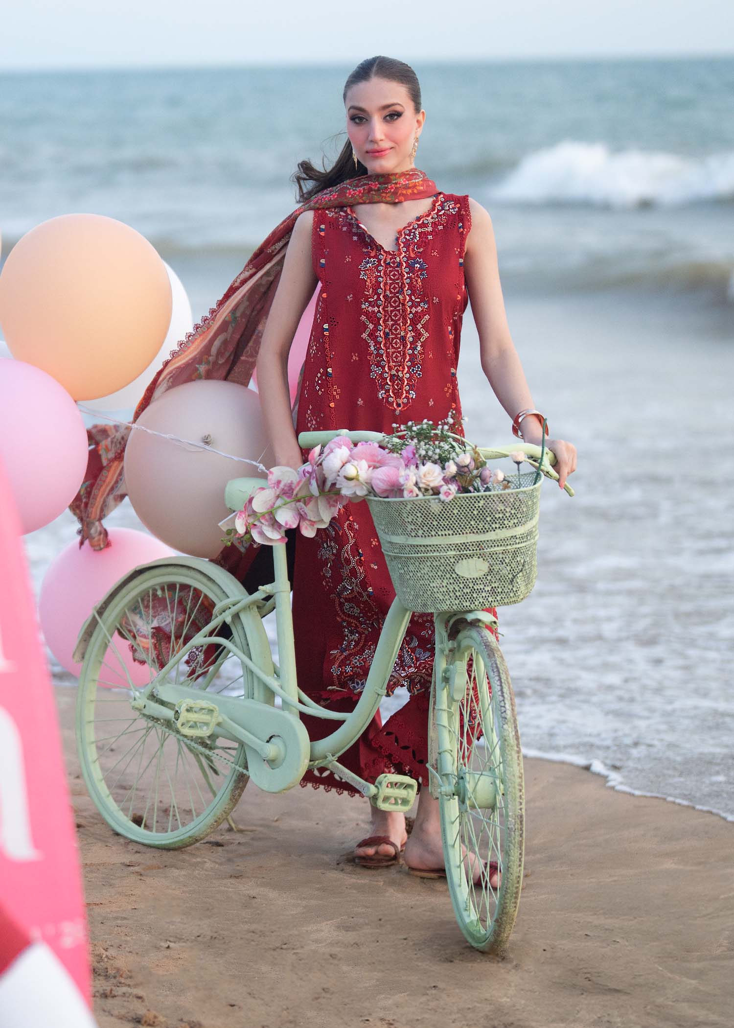 Kanwal Malik | Mira Summer Lawn 26 | Ayana