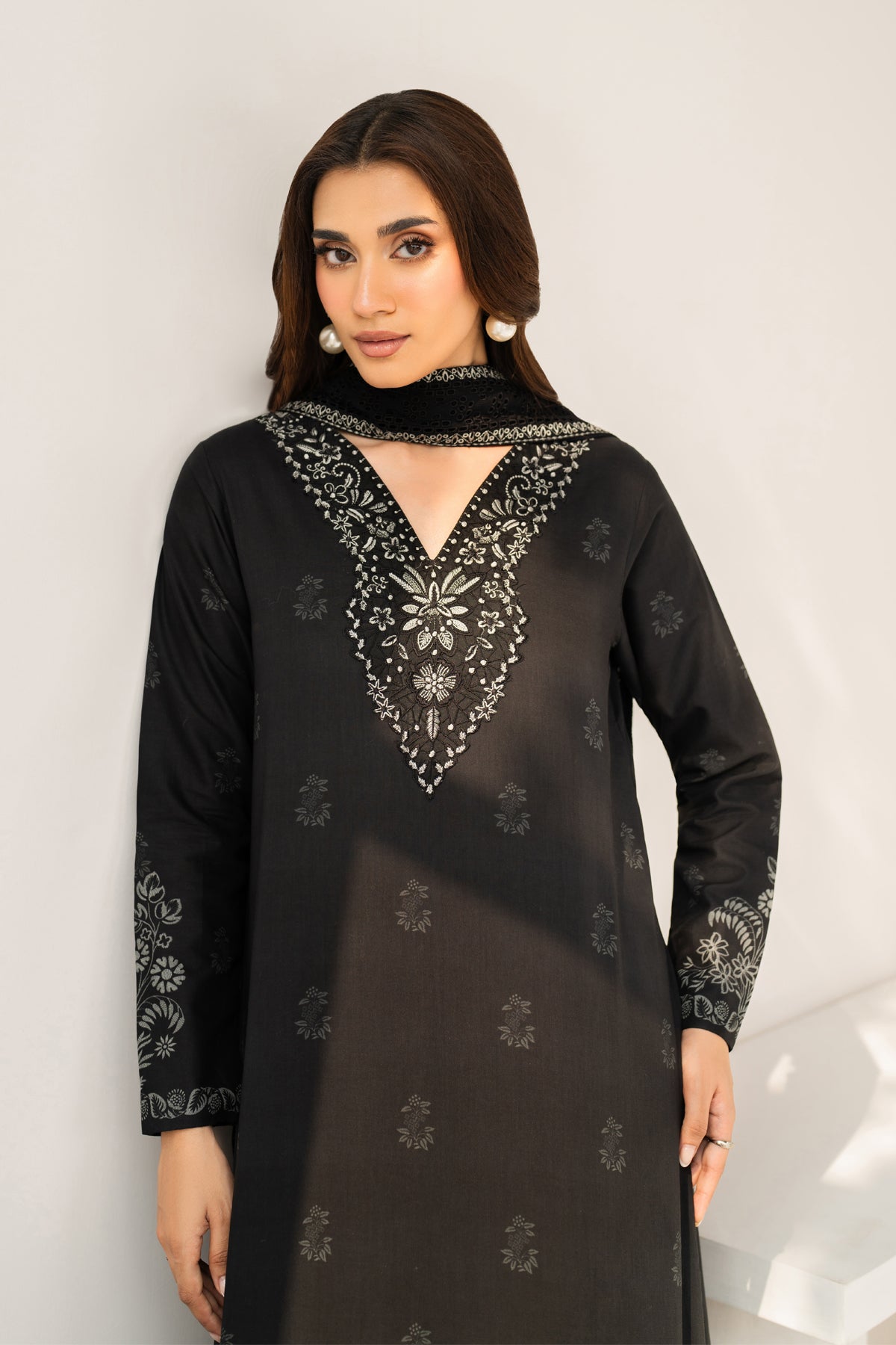 Xenia Formals | Namah Lawn 26 | AERA
