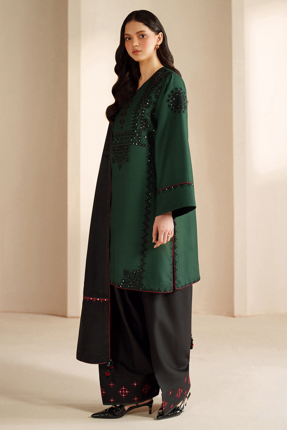 Jazmin | Winter 25 | UW-0206