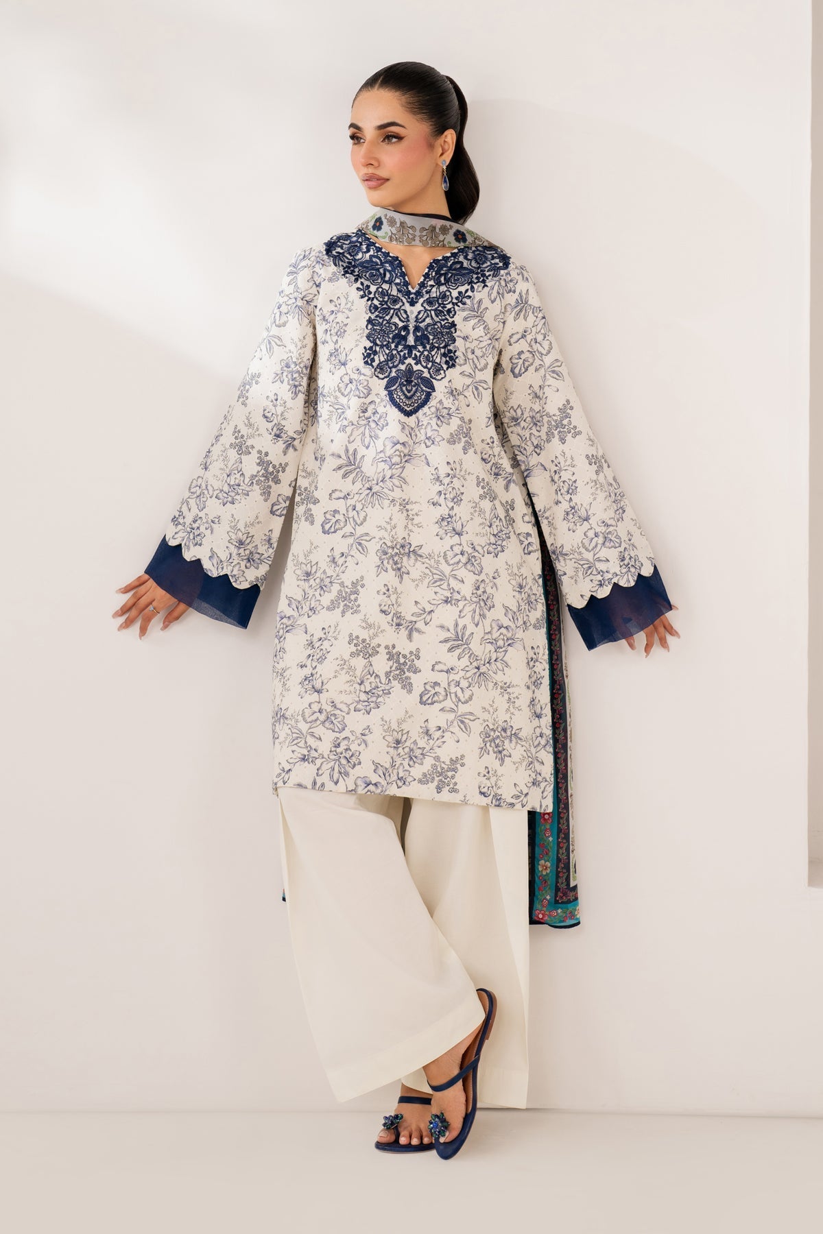 Xenia Formals | Namah Lawn 26 | KYMA