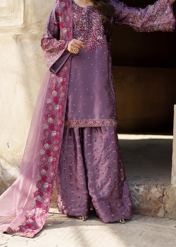 Haseens | Riwayat Luxe | Banafsha