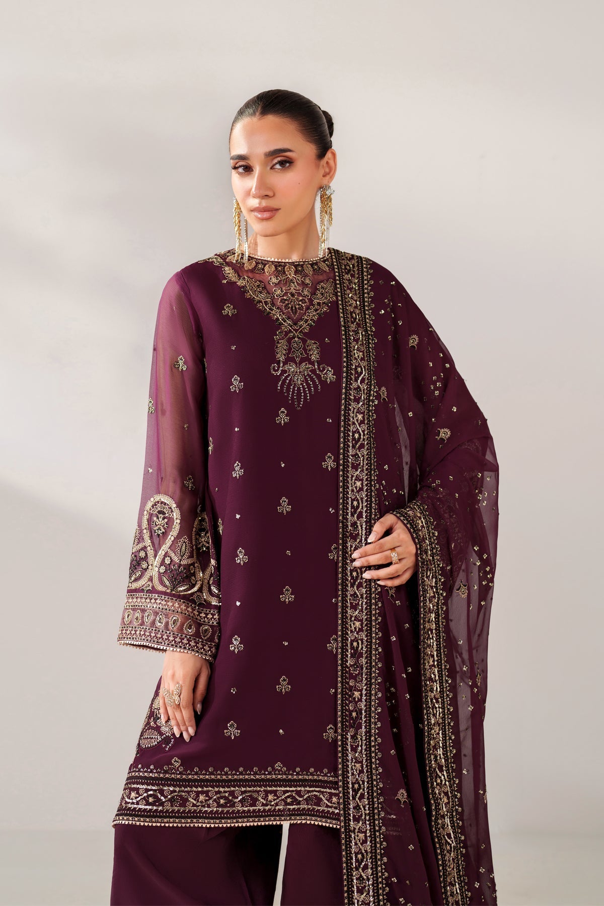 Xenia Formals | Luxury Formals 25 | NURI
