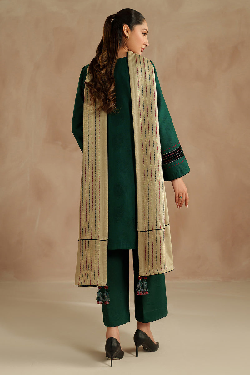 Jazmin | Winter 25 | UW-0168