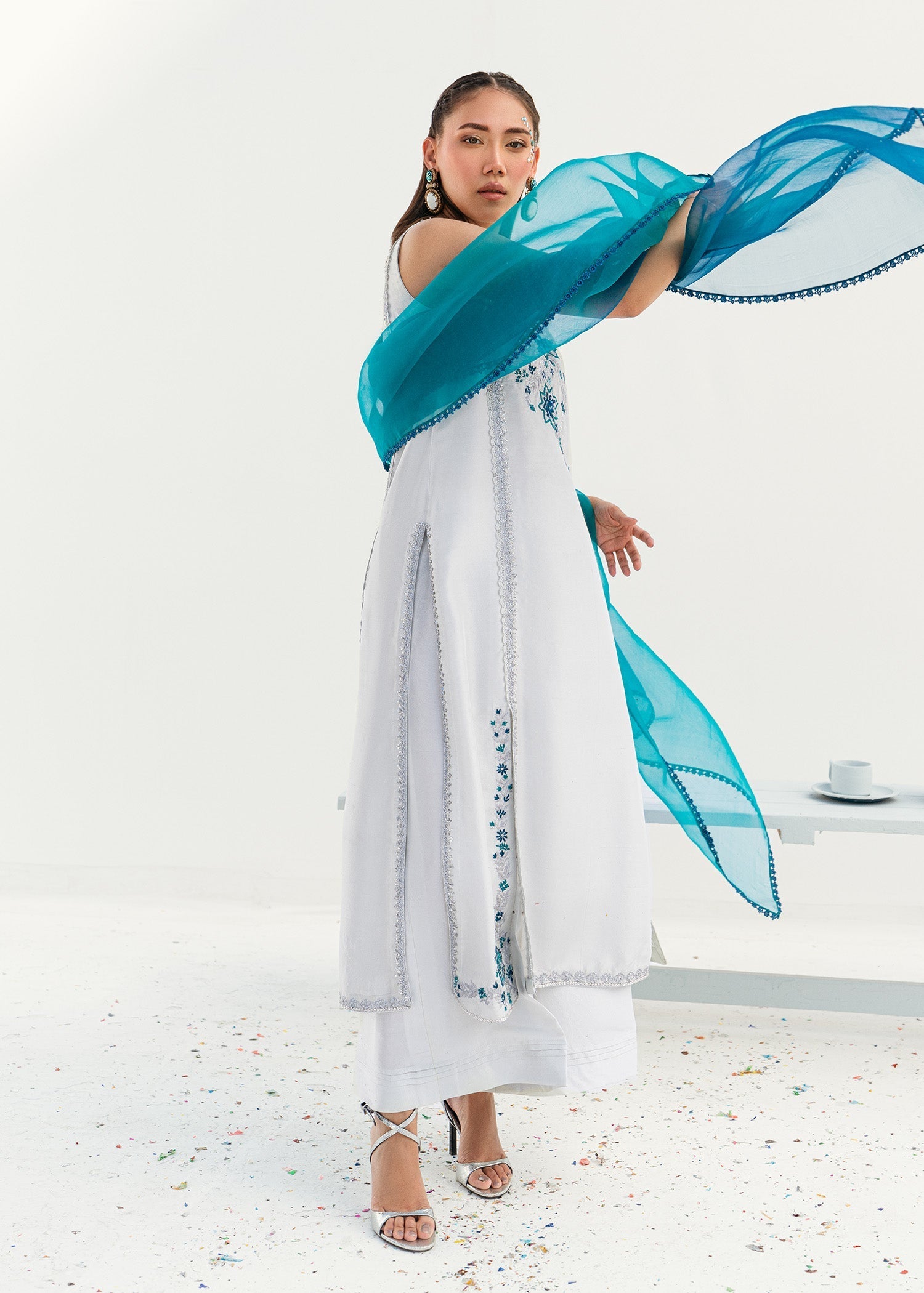 Umsha | Confetti 25 | STARLIGHT LACE