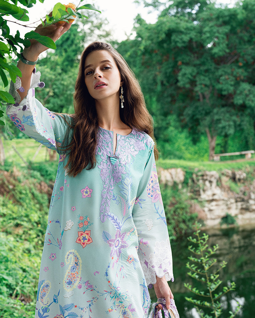 Roheenaz | Garden Veal Printed Lawn 25 | Jazmine Haze.
