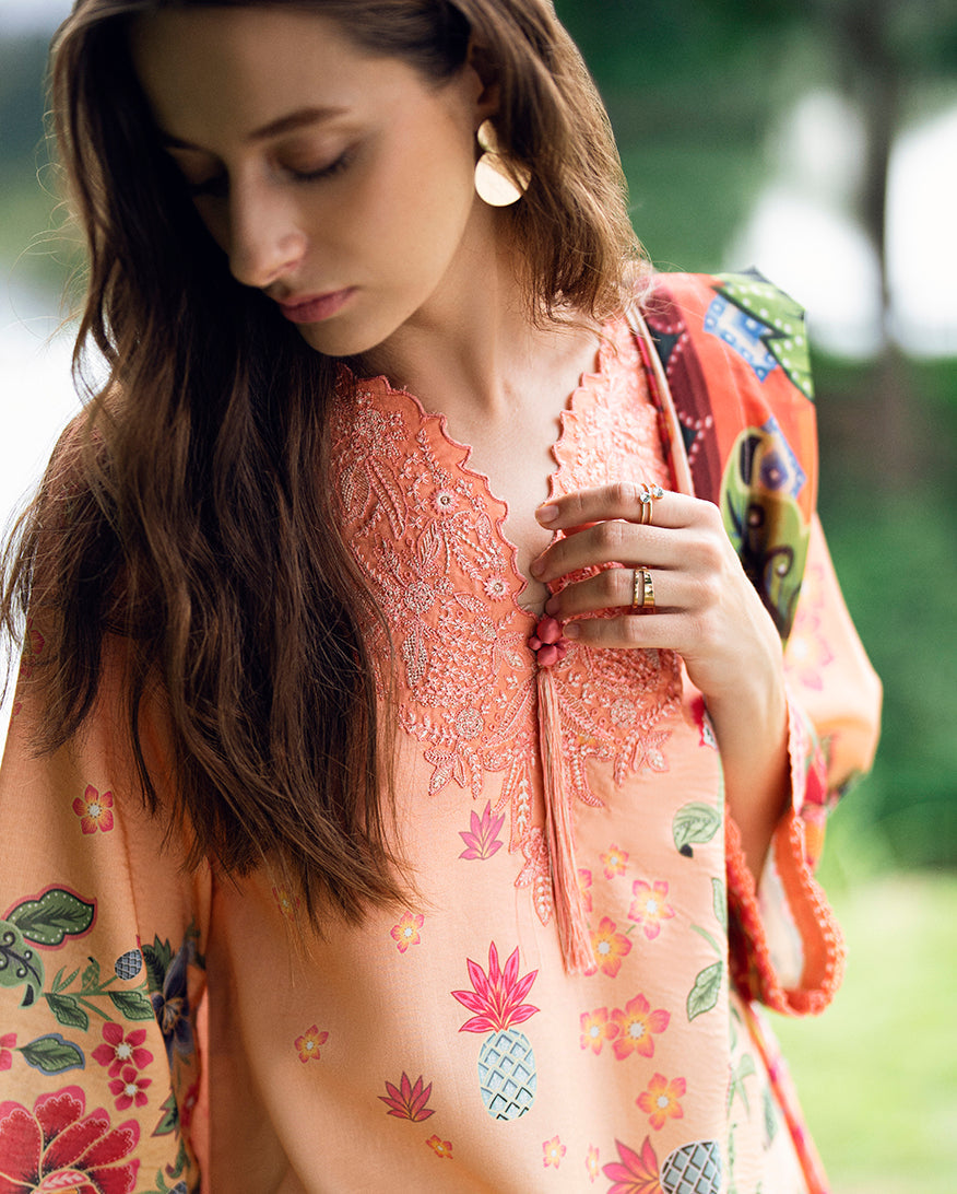 Roheenaz | Garden Veal Printed Lawn 25 | Petal Glaze